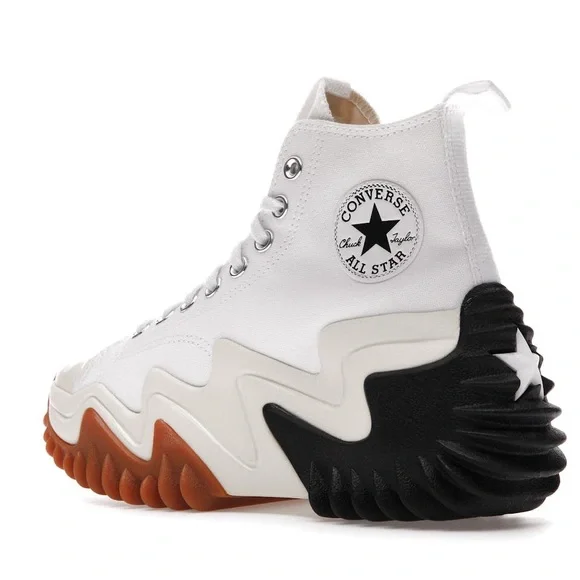 NIB Converse Run Star MotionWhite Black Gum sneaker size 9.5